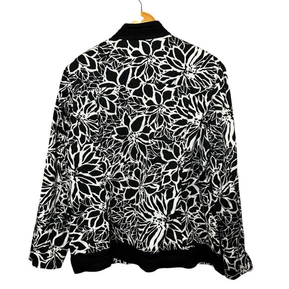 Chicos Size 3 Blazer Jacket Floral Mandarin Collar Hook & Eye Closure - Picture 2 of 7